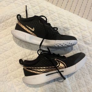 Nike court pro sneakers
